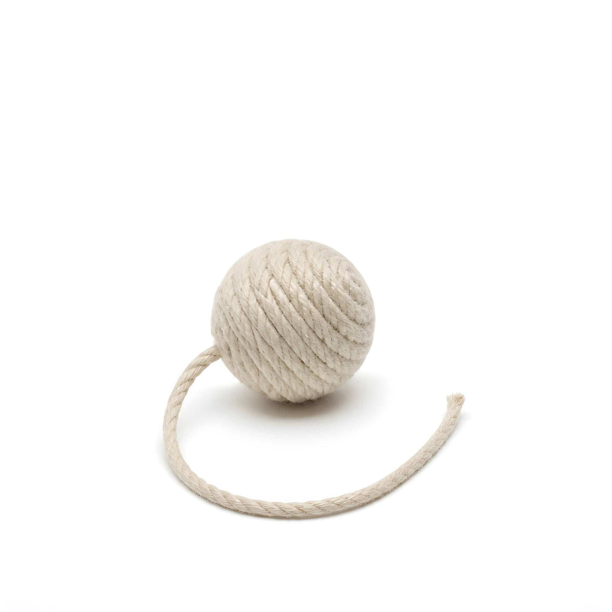 Good4Pets - Edition Katzenspielzeug Sisal-Raschelball für Katzen, Spielball aus Sisal mit Kordelschwanz
